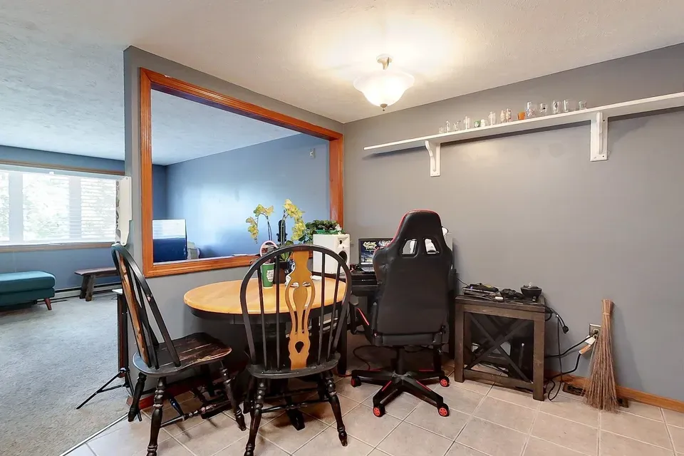 3 Bed 1 Bath Traditional Suburban Family Home in Nashua, NH - 5