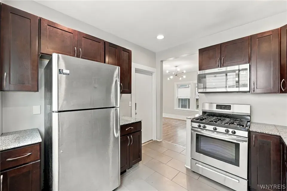 3 Bed 1 Bath Urban Residential Condo in Buffalo, NY - 3