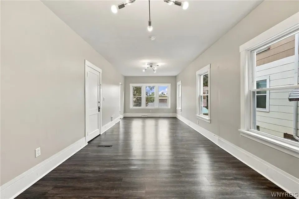 3 Bed 1 Bath Urban Residential Condo in Buffalo, NY - 5