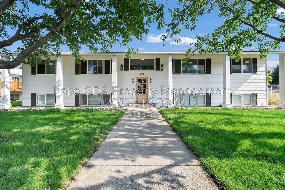3 Bed 1 Bath Urban Residential Condo in Coeur d Alene, ID - 1