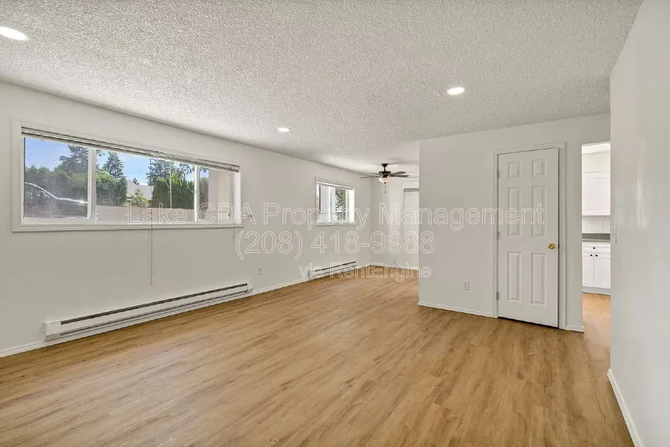 3 Bed 1 Bath Urban Residential Condo in Coeur d Alene, ID - 4