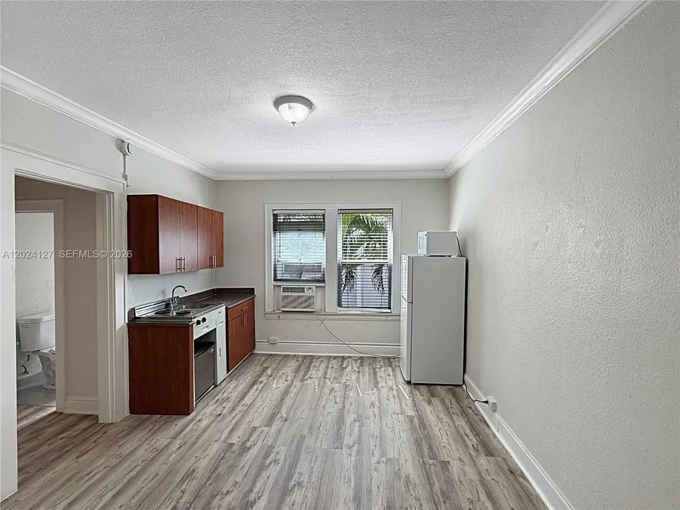 3 Bed 1 Bath Urban Residential Condo in Coral Gables, FL - 4