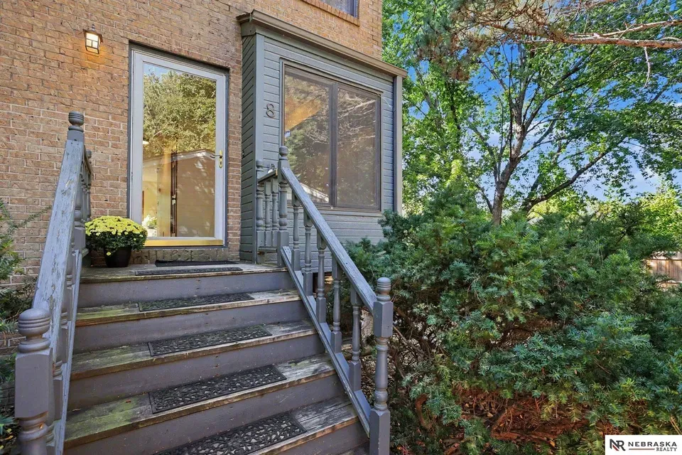 3 Bed 1 Bath Urban Residential Condo in Lincoln, NE - 2