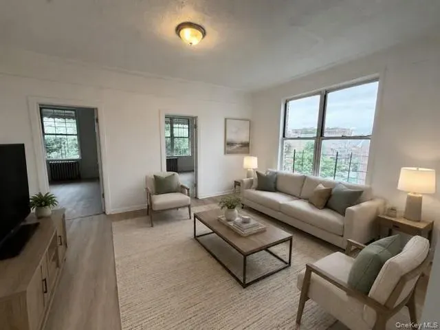 3 Bed 1 Bath Urban Residential Condo in New York, NY - 1