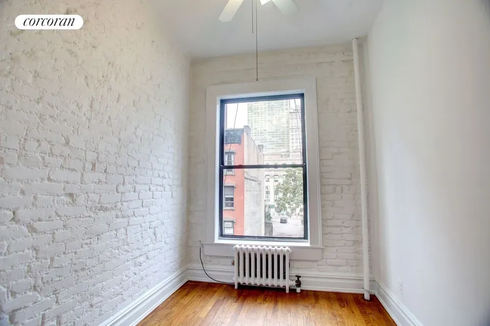 3 Bed 1 Bath Urban Residential Condo in New York, NY - 1