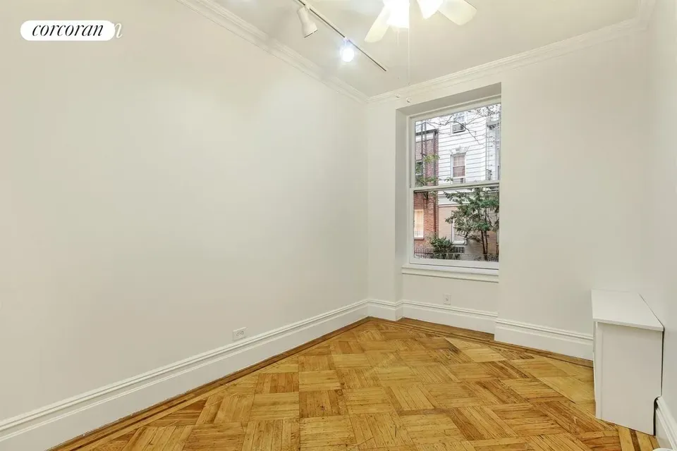 3 Bed 1 Bath Urban Residential Condo in New York, NY - 1
