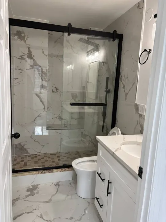 3 Bed 1 Bath Urban Residential Condo in Queens, NY - 4