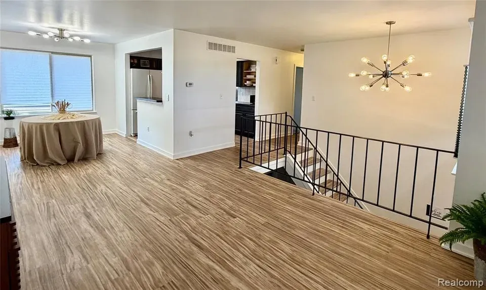 3 Bed 1 Bath Urban Residential Condo in Troy, MI - 3