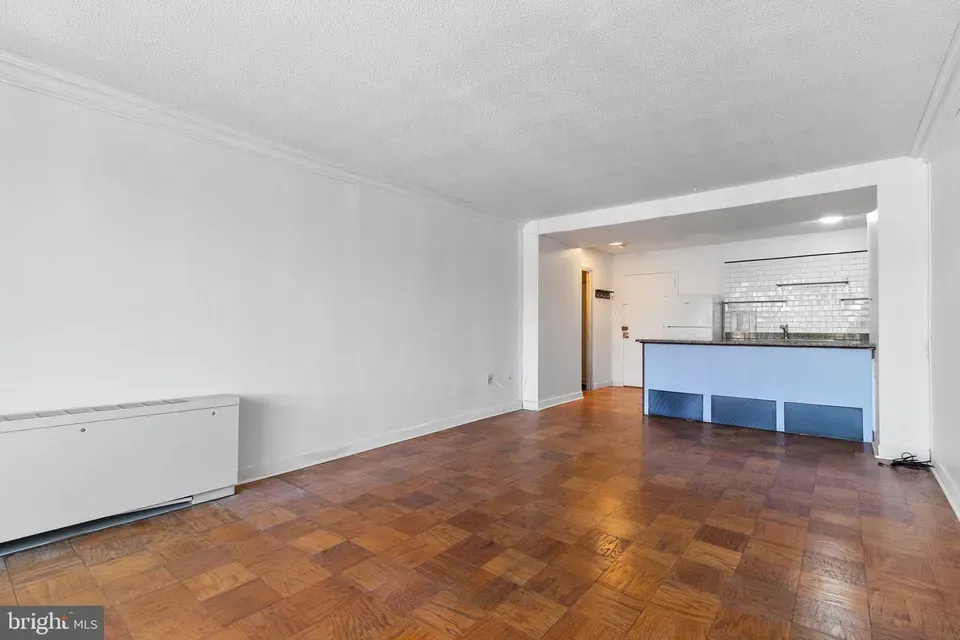 3 Bed 1 Bath Urban Residential Condo in Washington, DC - 5