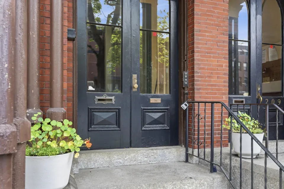 3 Bed 11 Bath Multi-Unit Residential Property in Portland, ME - 4