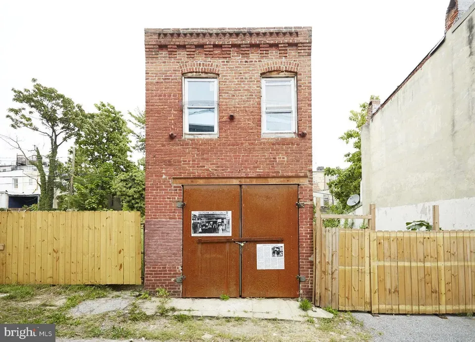 3 Bed 2 Bath Classic Historic Era Home in Baltimore, MD - 5