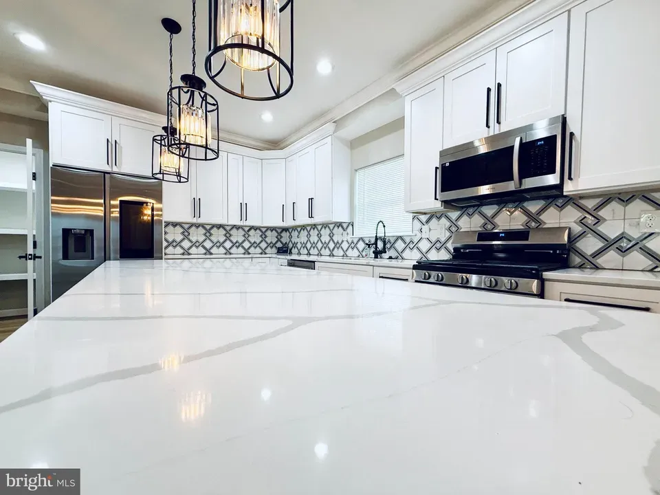3 Bed 2 Bath Classic Historic Era Home in Baltimore, MD - 3