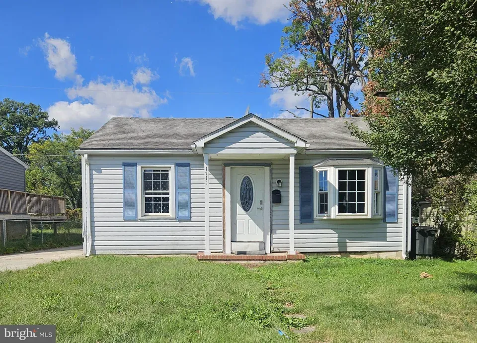 3 Bed 2 Bath Classic Historic Era Home in Baltimore, MD