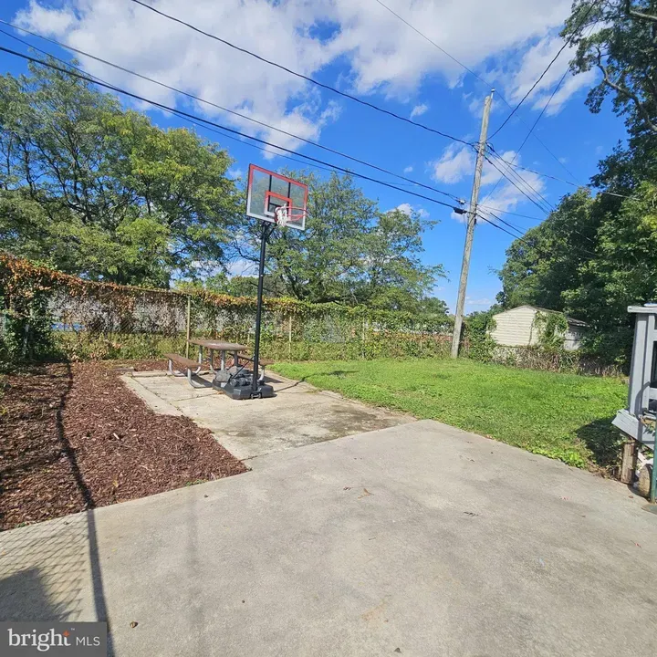 3 Bed 2 Bath Classic Historic Era Home in Baltimore, MD - 4