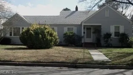 3 Bed 2 Bath Classic Historic Era Home in Chesapeake, VA