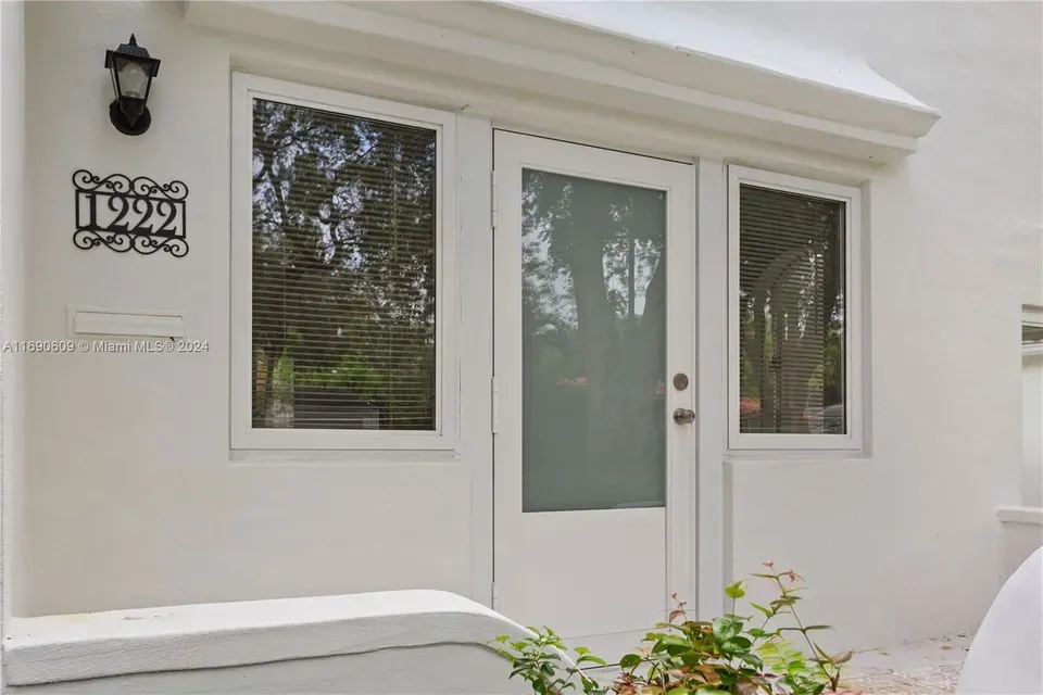 3 Bed 2 Bath Classic Historic Era Home in Coral Gables, FL - 4