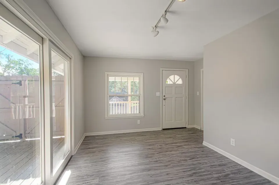 3 Bed 2 Bath Classic Historic Era Home in Kansas City, KS - 3