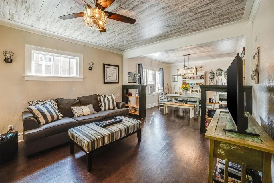 3 Bed 2 Bath Classic Historic Era Home in Kenosha, WI - 4