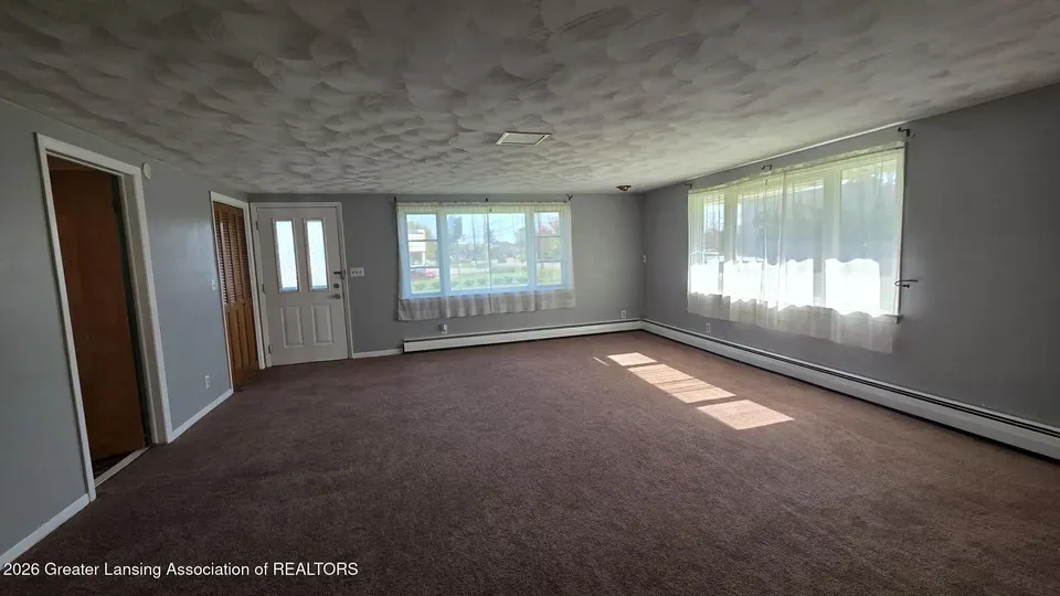 3 Bed 2 Bath Classic Historic Era Home in Lansing, MI - 4