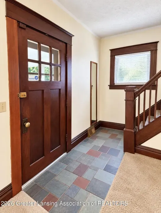 3 Bed 2 Bath Classic Historic Era Home in Lansing, MI - 2