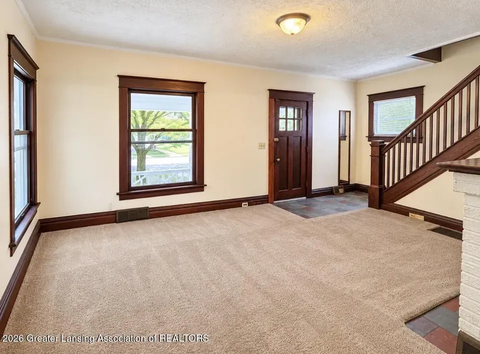 3 Bed 2 Bath Classic Historic Era Home in Lansing, MI - 3