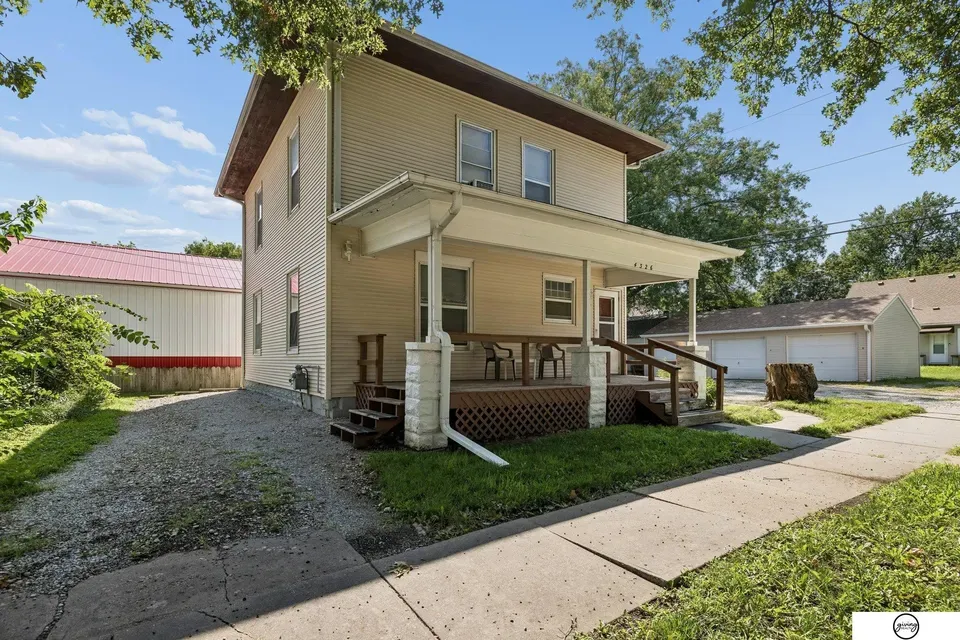 3 Bed 2 Bath Classic Historic Era Home in Lincoln, NE
