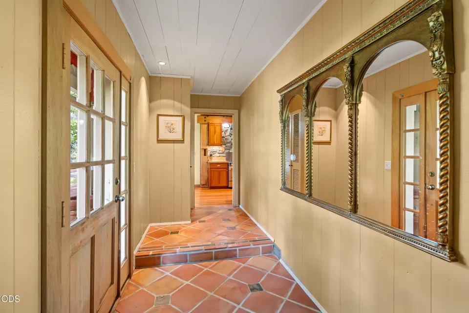 3 Bed 2 Bath Classic Historic Era Home in Medford, OR - 3