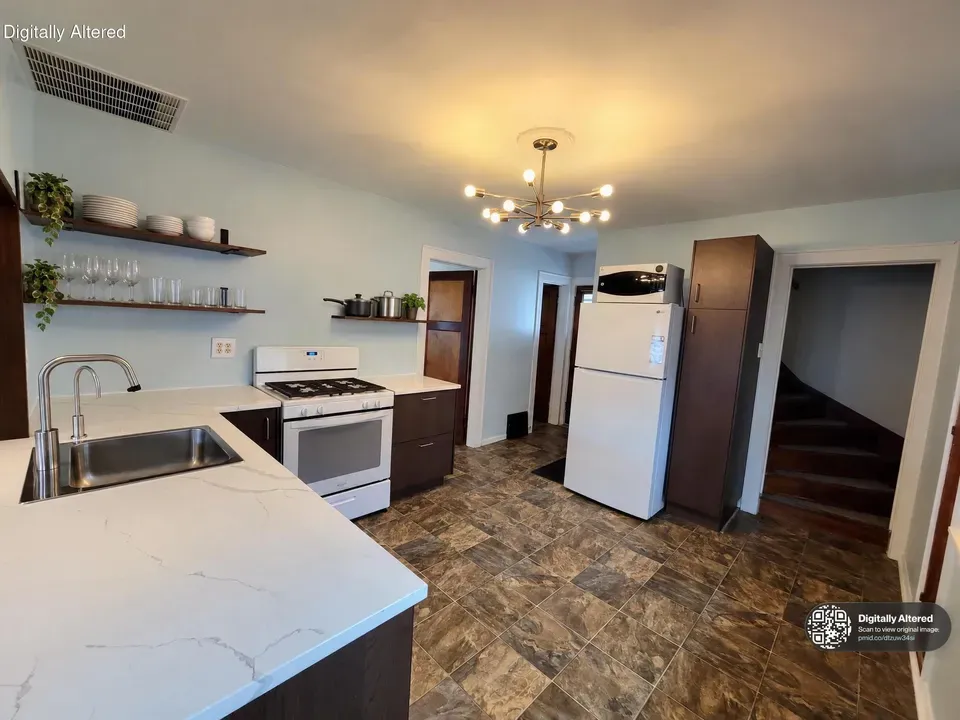 3 Bed 2 Bath Classic Historic Era Home in Milwaukee, WI - 4