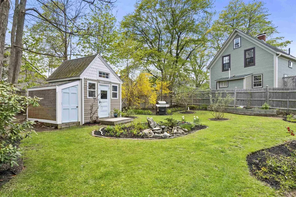 3 Bed 2 Bath Classic Historic Era Home in Portland, ME - 2