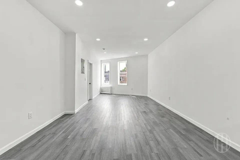 3 Bed 2 Bath Classic Historic Era Home in Queens, NY - 5