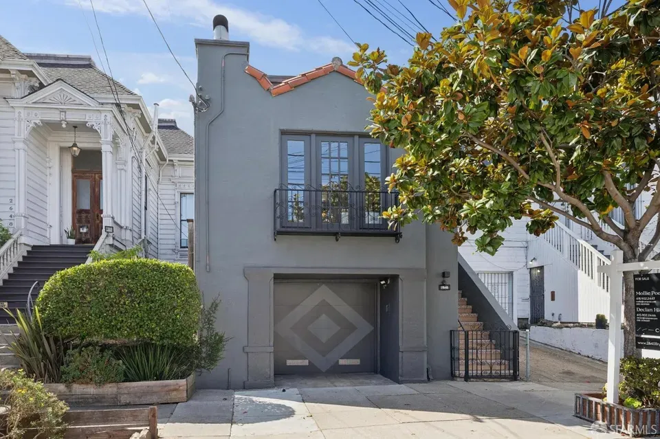 3 Bed 2 Bath Classic Historic Era Home in San Francisco, CA
