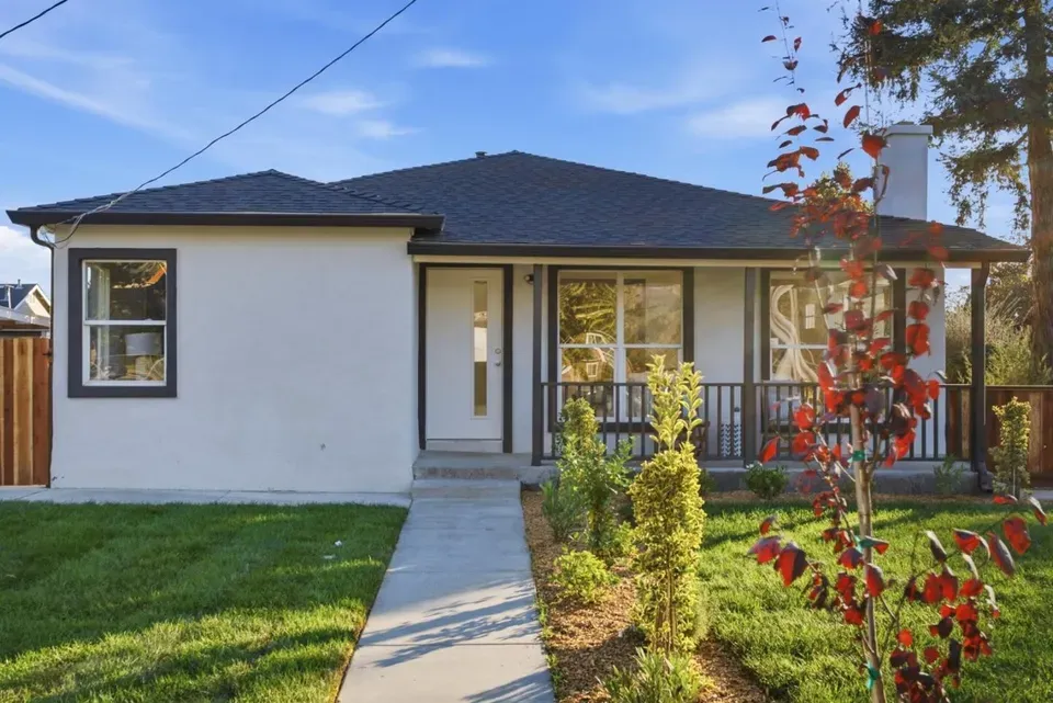 3 Bed 2 Bath Classic Historic Era Home in San Jose, CA - 2