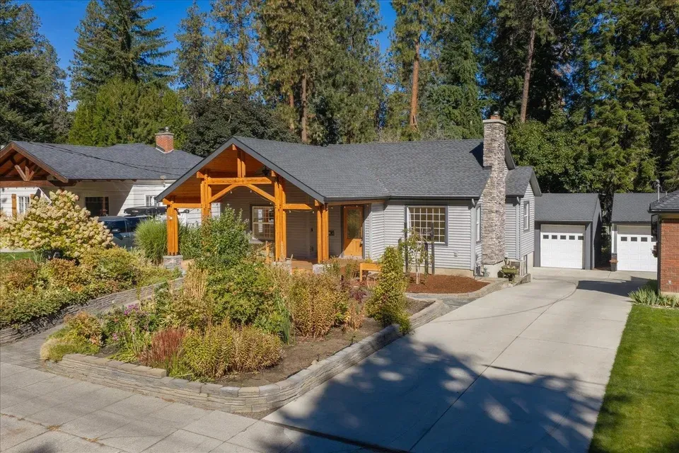3 Bed 2 Bath Classic Historic Era Home in Spokane, WA - 1