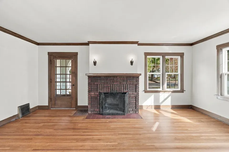 3 Bed 2 Bath Classic Historic Era Home in Spokane, WA - 4