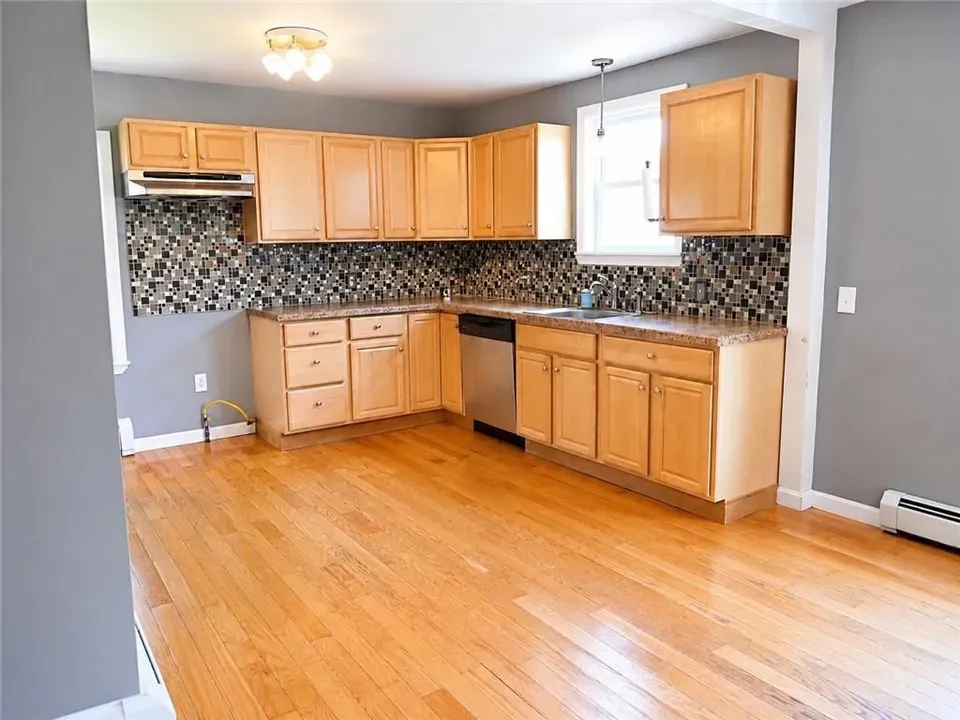 3 Bed 2 Bath Classic Historic Era Home in Warwick, RI - 4