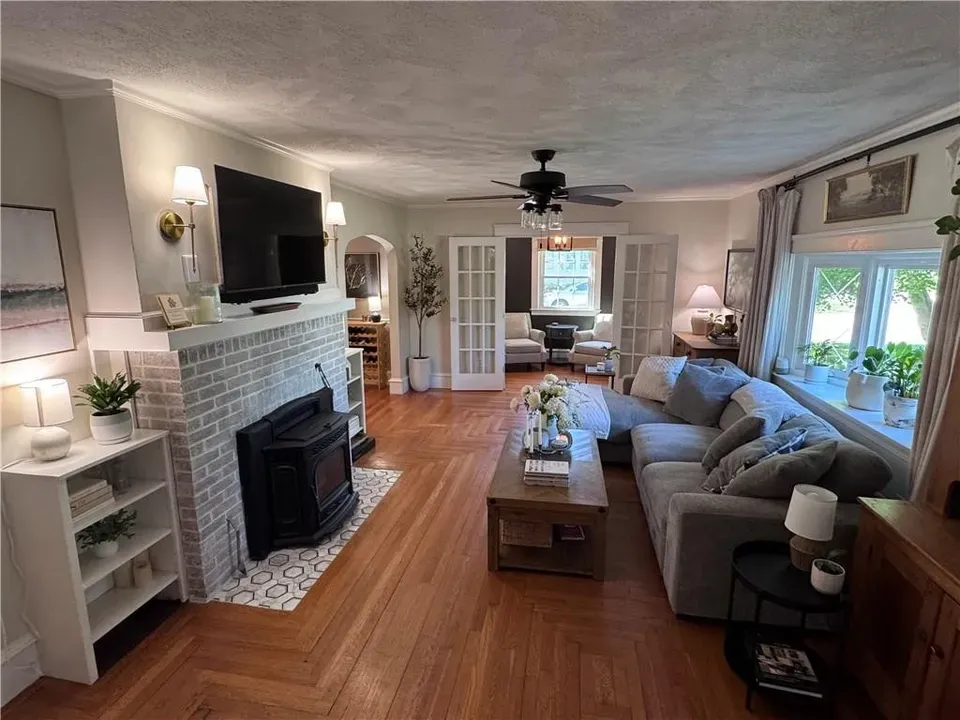 3 Bed 2 Bath Classic Historic Era Home in Warwick, RI - 5