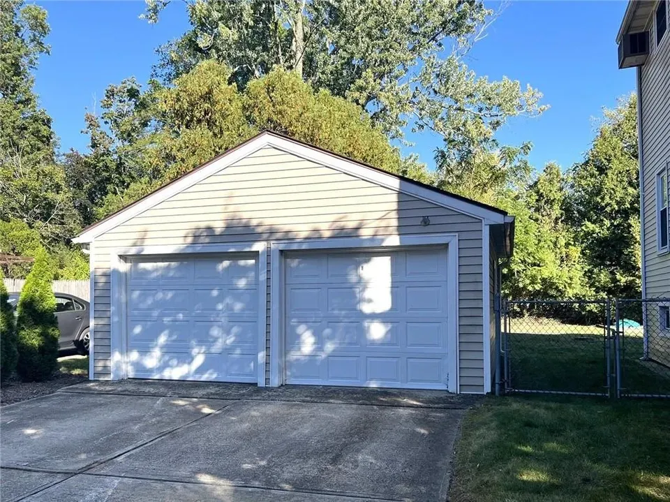 3 Bed 2 Bath Classic Historic Era Home in Warwick, RI - 5