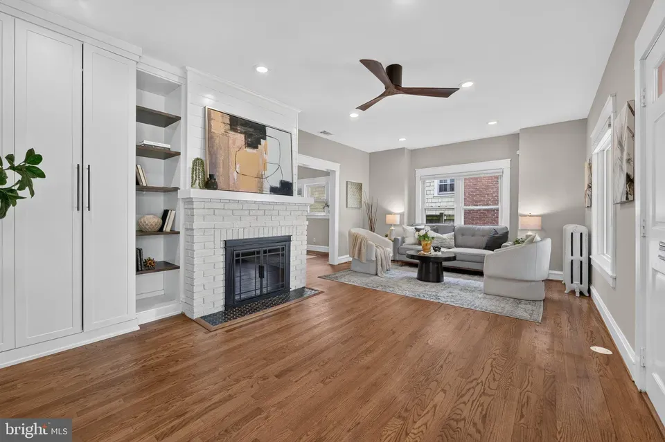 3 Bed 2 Bath Classic Historic Era Home in Washington, DC - 4