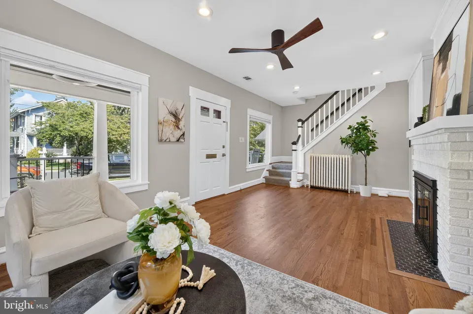 3 Bed 2 Bath Classic Historic Era Home in Washington, DC - 5