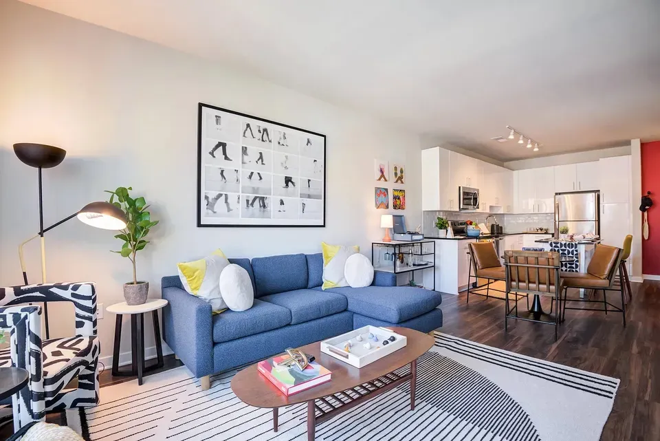 3 Bed 2 Bath Contemporary High-Rise Condo in Alexandria, VA - 3