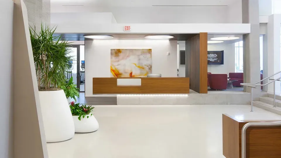 3 Bed 2 Bath Contemporary High-Rise Condo in Alexandria, VA - 3