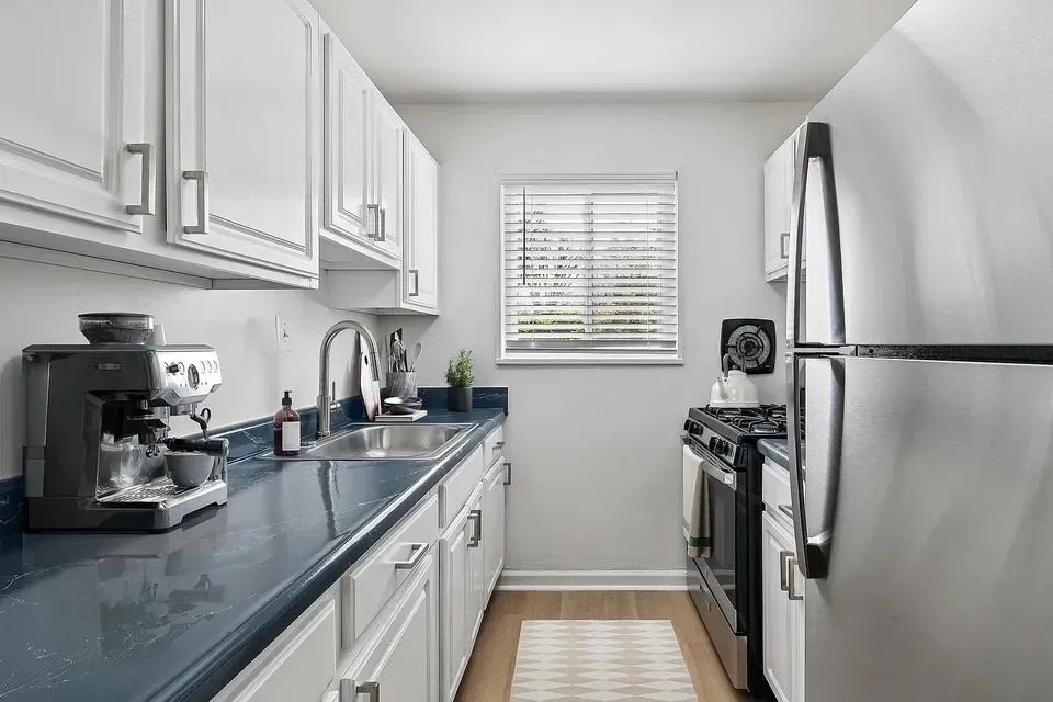 3 Bed 2 Bath Contemporary High-Rise Condo in Alexandria, VA - 1