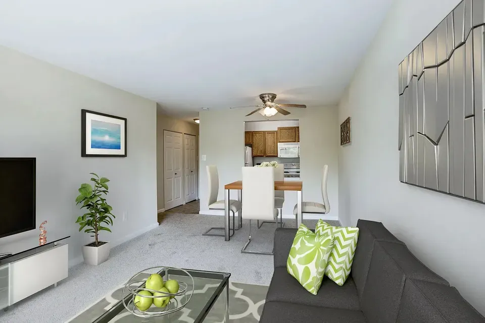 3 Bed 2 Bath Contemporary High-Rise Condo in Alexandria, VA - 1
