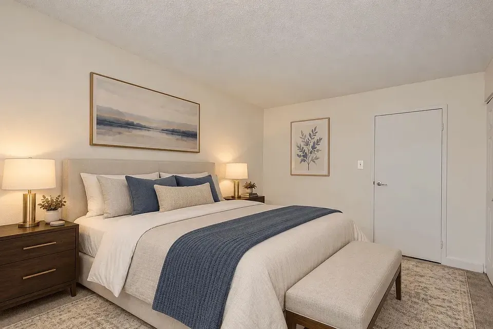 3 Bed 2 Bath Contemporary High-Rise Condo in Alexandria, VA - 4