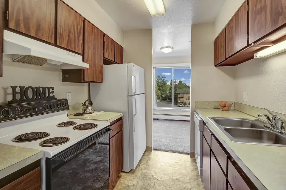 3 Bed 2 Bath Contemporary High-Rise Condo in Anchorage, AK - 3