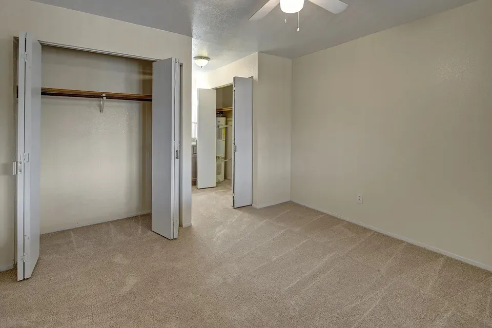 3 Bed 2 Bath Contemporary High-Rise Condo in Anchorage, AK - 1