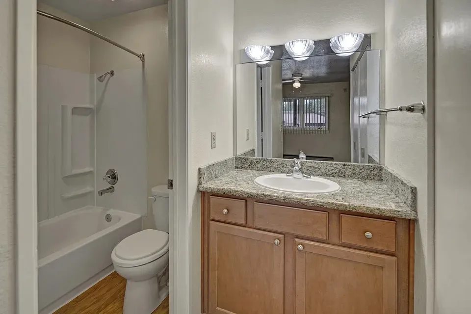 3 Bed 2 Bath Contemporary High-Rise Condo in Anchorage, AK - 3