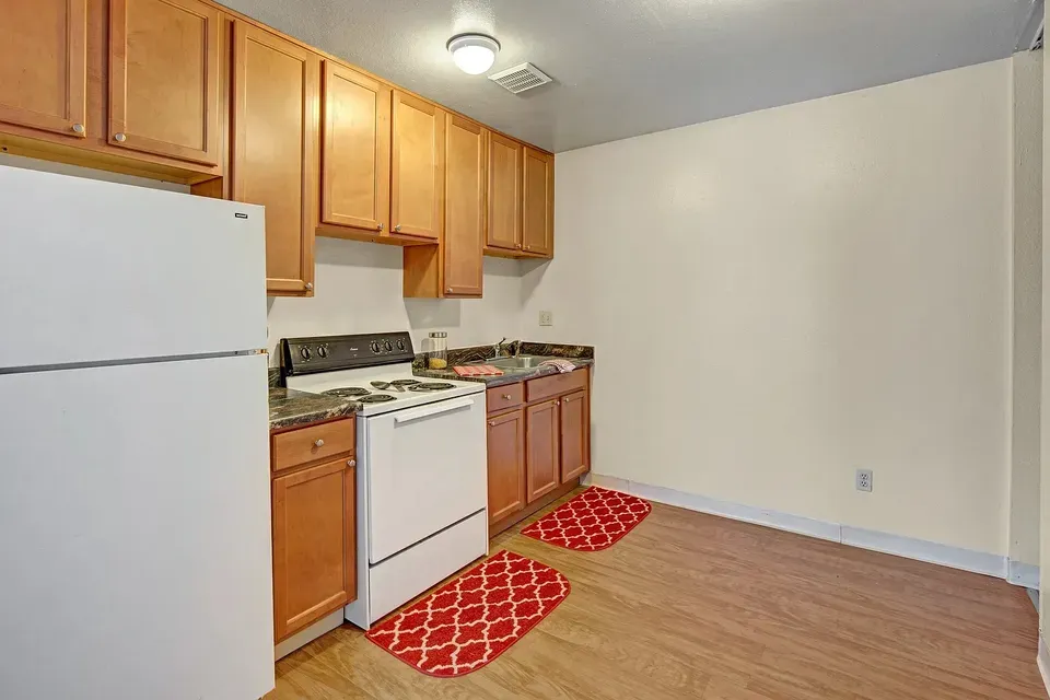3 Bed 2 Bath Contemporary High-Rise Condo in Anchorage, AK - 3