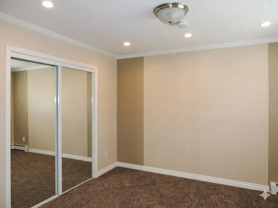 3 Bed 2 Bath Contemporary High-Rise Condo in Anchorage, AK - 5