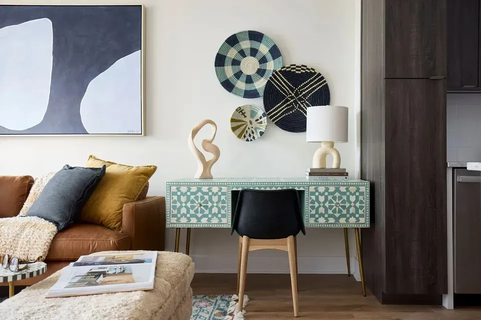 3 Bed 2 Bath Contemporary High-Rise Condo in Arlington, VA - 5